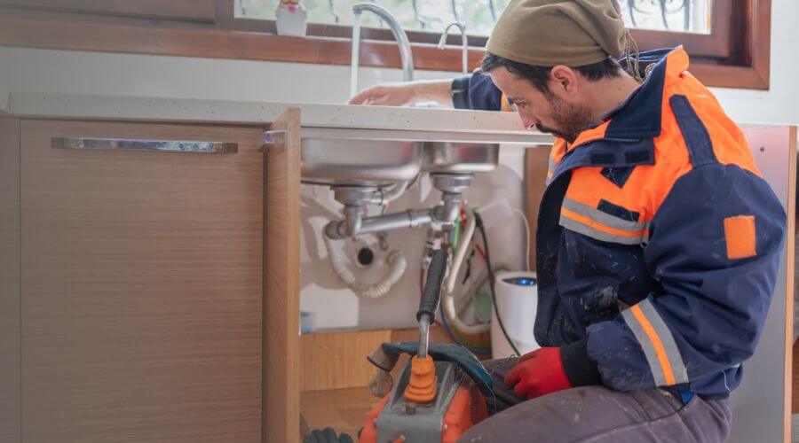 Local water heater installation in Hamilton, MO